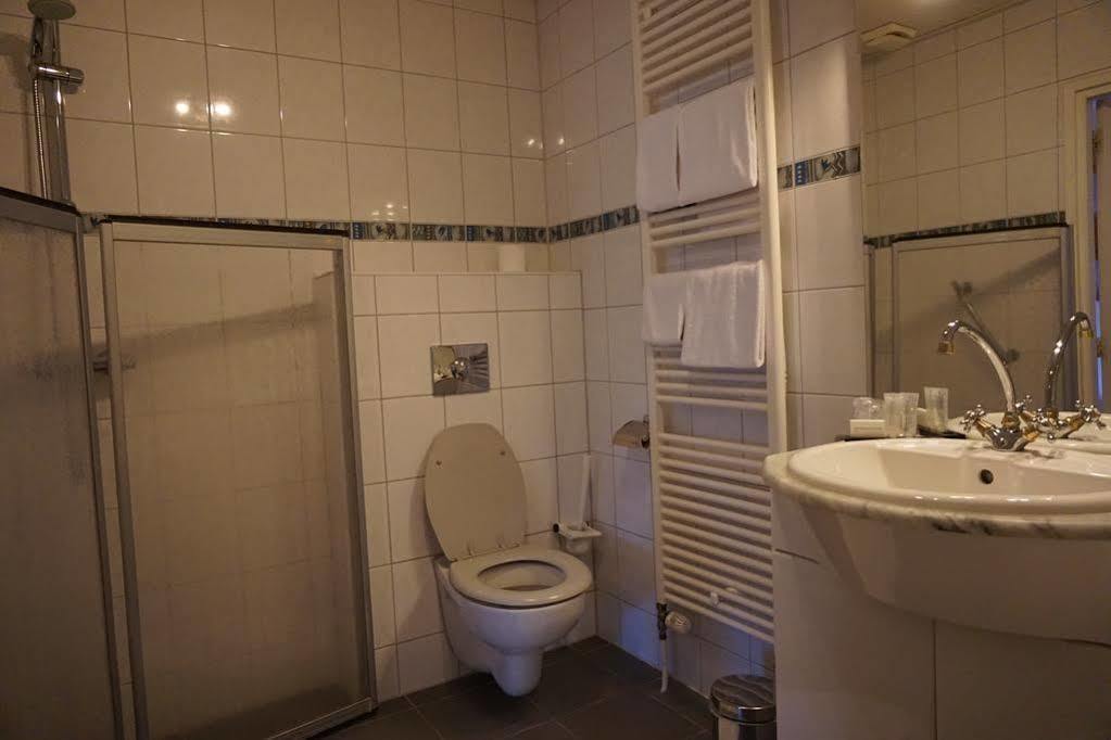 Lucy'S Inn Eesergroen Экстерьер фото
